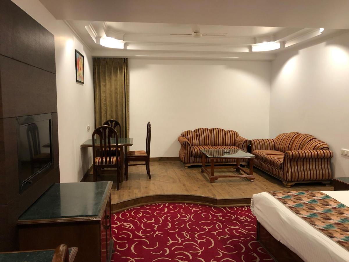 Hotel Lawrence Amritsar Extérieur photo